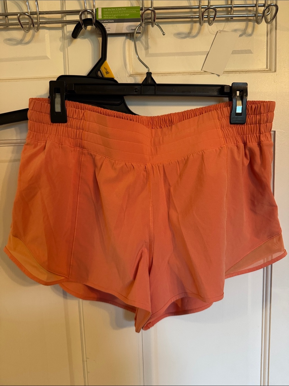 Lululemon Hotty Hot High Rise 2.5”